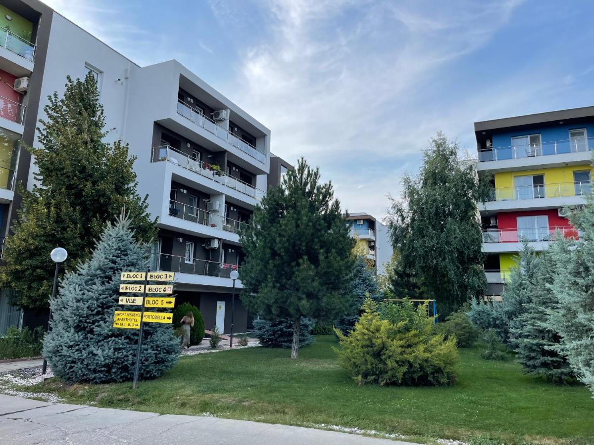 Relaxing Bucharest Airport Residences & Therme-Self Check-In Otopeni Exterior foto